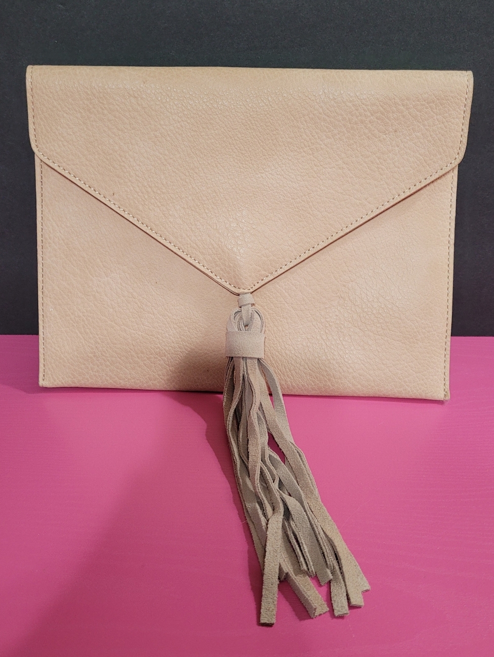 Street Level Envelope Clutch With Magnetic Closure (0638)
